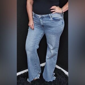 ✨NWT Special A Medium Wash Mid-Rise Long Inseam Bootcut Denim Jeans w Frayed Hem